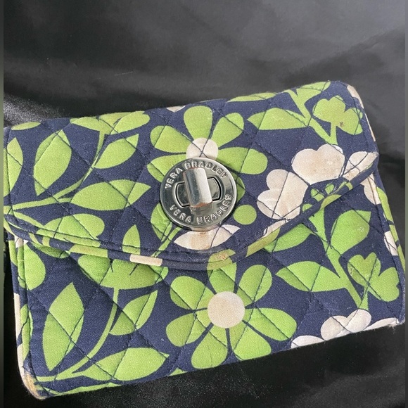 Vera Bradley Turn Lock Wallet in Lucky You Pattern - Picture 5 of 11